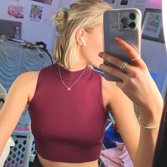 CARMAR• Ribbed•Sleeveless•Mock Neck•Cropped Top - Picture 3 of 6